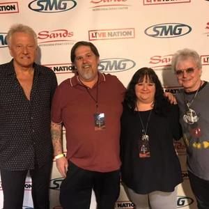 Meet your Posher, Meredeth